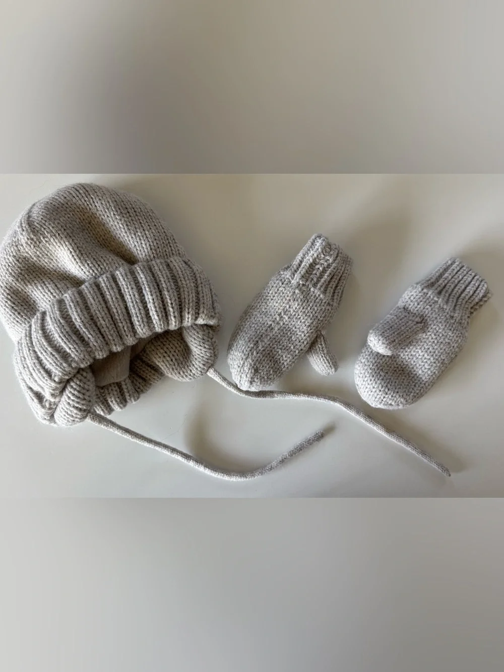 H&M Light Gray Knit Hat and Mittens Set, 18 months- 2T